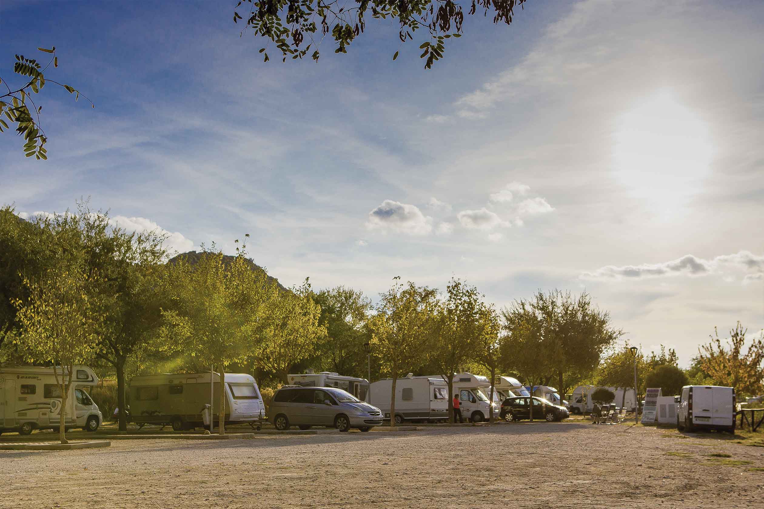 Área de Caravanas de Doña Mencía - Menciaecoturismo.es 2